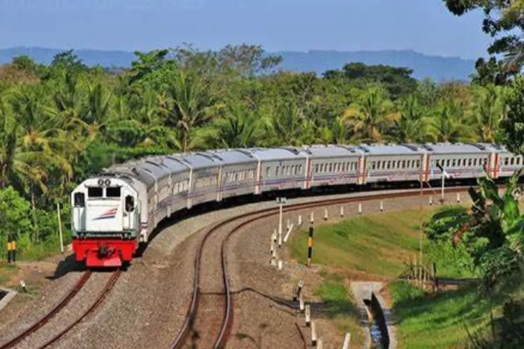 PT KAI Buka Pembelian Tiket Kereta Api Tambahan Untuk Mudik Lebaran ...