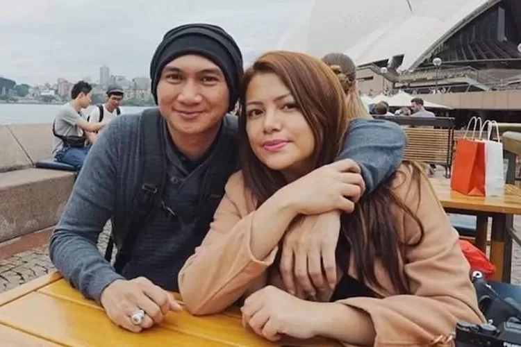 Rumah tangga Anji dan Wina Natalia berada di ujung tanduk. Padahak keduanya sudah 12 tahun hidup bersama.