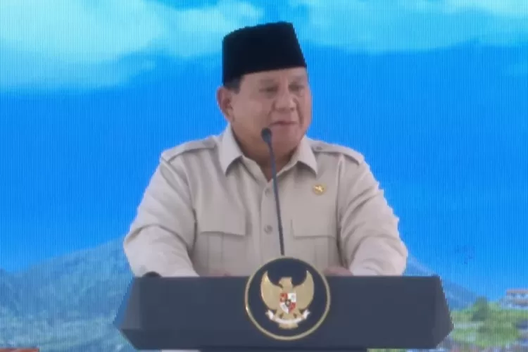 Presiden Prabowo saat resmikan 80.000 Kopdes Merah Putih di Klaten, Jawa Tengah pada Senin, 21 Juli 2025. (Tangkapan layar YouTube Sekretariat Presiden) (Rheina Putri / Postrend.com)