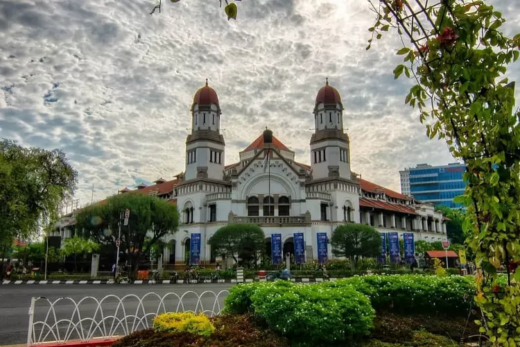 Lawang Sewu Salah Satu Wisata Heritage yang ada di Semarang (Instagram @wisatasemarang)