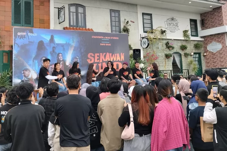 Film Komedi Horor “Sekawan Limo” Tayang Mulai 4 Juli 2024, Bayu Skak ...