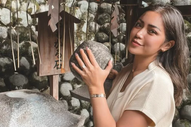 Jessica iskandar mengaku tidak suka belanja barang branded (Instagram inijedar )