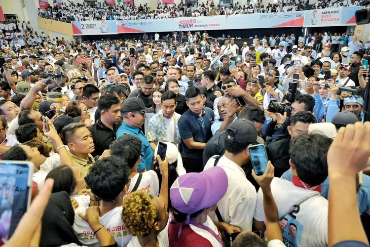 Bahlil Lahadalia Gibran Punya Cinta yang Tulus Kepada Tanah Papua (TKN Prabowo Gibran / JakartaInsider.id)