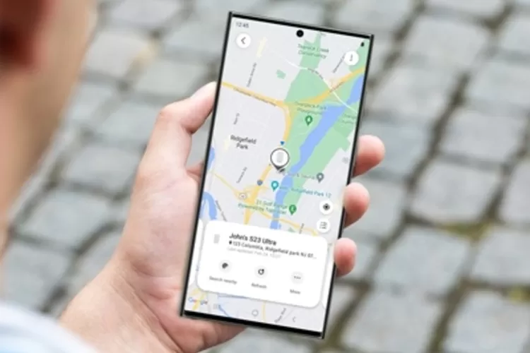 Salah satu cara melacak handphone Android yang hilang adalah menggunakan aplikasi Smart Thing Find besutan Samsung. (Samsung)