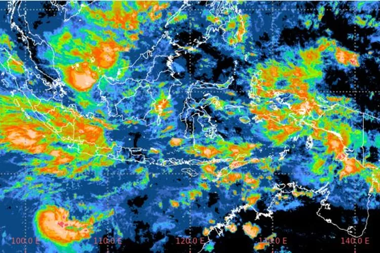 Jakarta dan sejumlah daerah diramal bakal mengalami cuaca ekstrem akibat penguatan bibit siklon tropis dan monsun Asia. (BMKG)