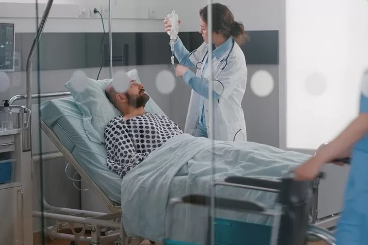 Ini dia ciri sakit non medis karena kiriman sihir (Freepik)