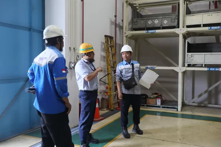 PT. Adiwarna Anugerah Abadi Tbk melalui Direktur Utama-nya, Johannes  mengutarakan bagaimana perusahaannya melakukan terobosan teknologi tepat guna memproteksi kebakaran di sektor multinasional industri. (JAKARTA INSIDER - Zulfadhli Anwar)