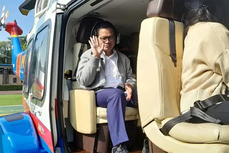 Pramono Anung naik Helikopter (Foto: Instagram DKI Jakarta)