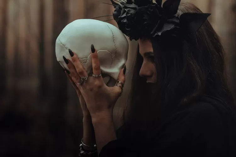 Ini dia ciri tubuh yang sudah terkena penyakit non medis seperti santet dari orang iri dengki (Freepik)