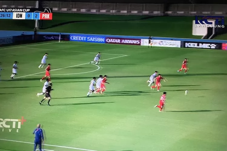 Indonesia sementara tertinggal 0-2 di babak pertama Piala Asia U17 babak perempat final atas Korea Utara, Senin (14/4) di Jeddah Arab Saudi. (RCTI)