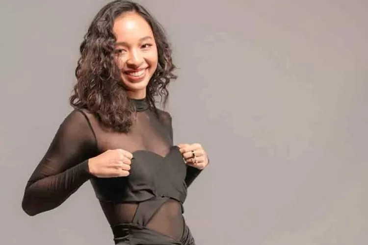 Ara Ajisiwi, aktor dan professional dancer menuturkan bagaimana dance yang biasa dilakukan anak muda, bukan hanya jadi ekspresi artistik, namun juga olahraga sehari-hari.  (rilis)