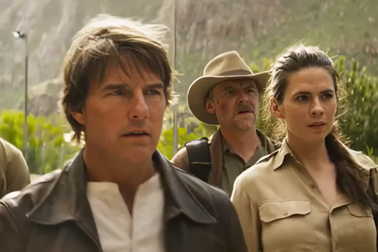 Tom Cruise akan kembali memainkan aksi menegangkan dalam film Mission Impossible The Final Reckoning yang akan tayang tahun depan (Tangkapan Layar IMDb)