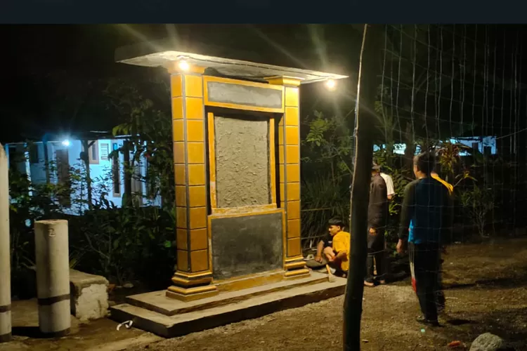 Keren 7 Tugu Perguruan Silat Banyuwangi Dibongkar Salah Satu Tugu ...