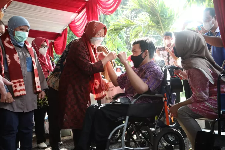 KPM Disabilitas Bahagia! PKH Tahap 1 2024 Dan 4 Bansos Cair Di KKS ...