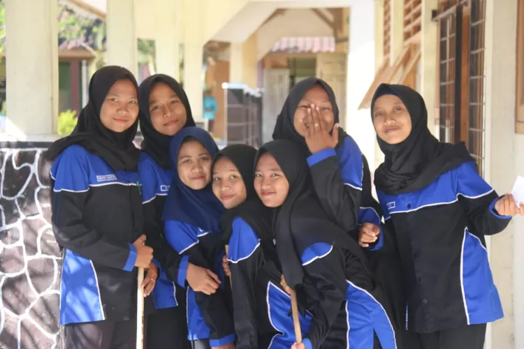 Kenali Kelebihan Smk Dibanding Sma Saah Satuna Siap Kerja Sebagai Pilihan Setelah Lulus Smp