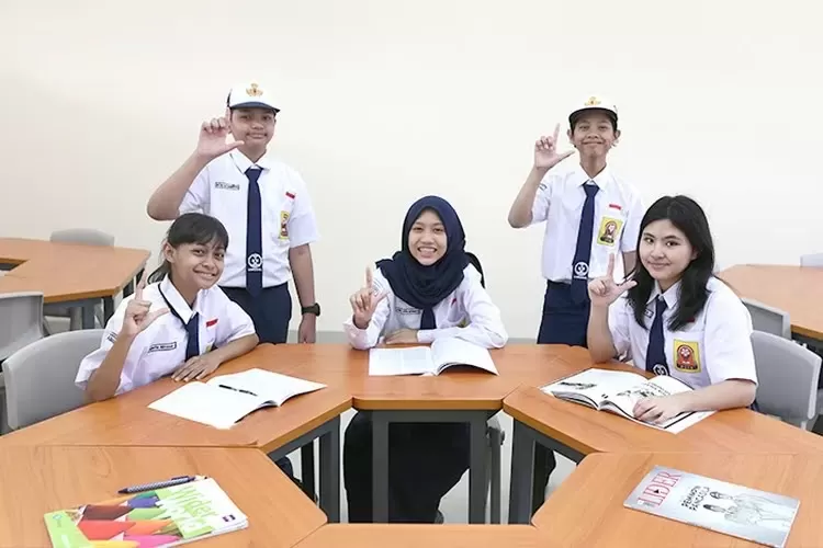 Ilustrasi. Disdikbud Sukoharjo dampingi sekolah yang kekurangan siswa baru. (lanschoolcirendeu.sch.id)