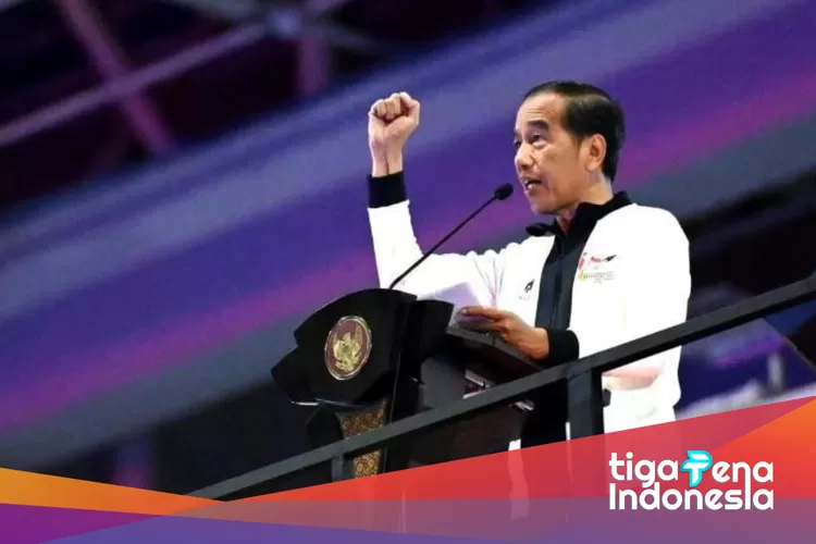 Potret Presiden RI ke-7, Joko Widodo (Jokowi) yang dipecat PDIP hingga diajak partai lain untuk bergabung. Simak ulasan selengkapnya. (Instagram.com/@jokowi)