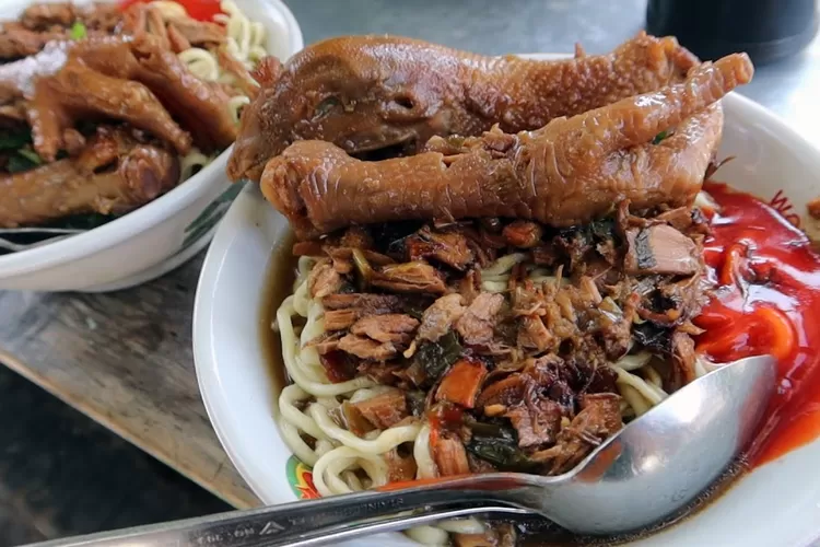 5 Mie Ayam Ceker Paling Enak Di Semarang Racikan Bumbu Gurih Lezat
