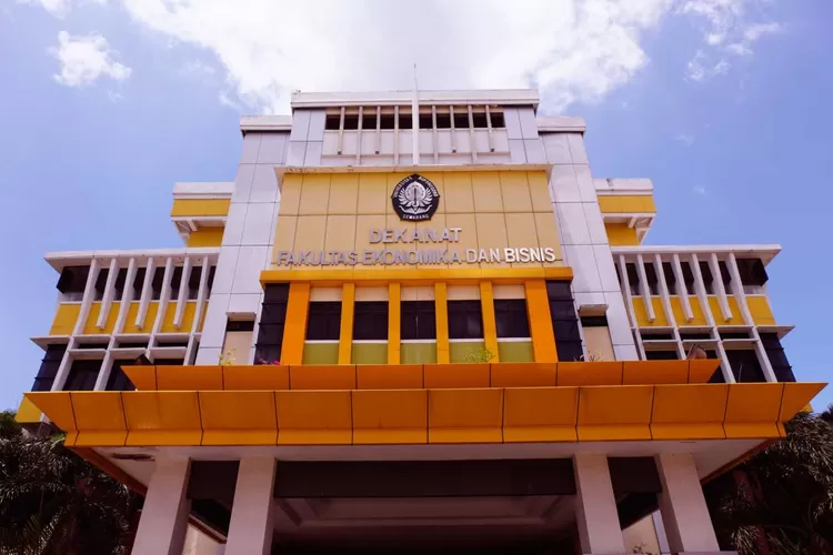 Jumlah Peminat Dan Daya Tampung Universitas Diponegoro Bagi Yang Tertarik Masuk Undip Jalur SNBP