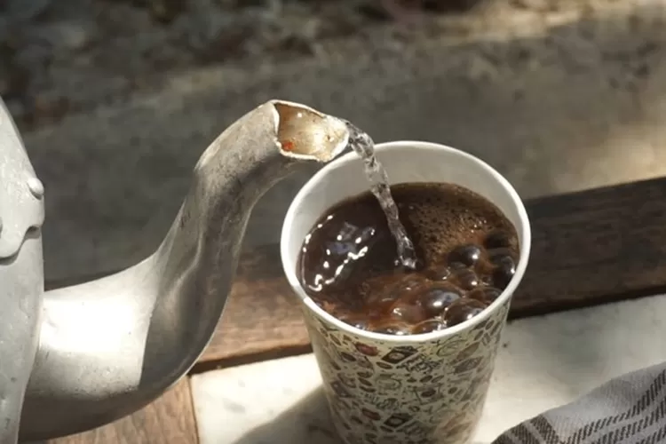 manfaat ngopi di malam hari  (ivo)