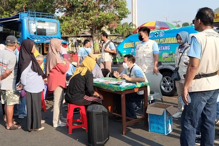 Puskesmas Limpung buka layanan di CFD Alun - alun Batang/ Muslihun kontributor Batang.