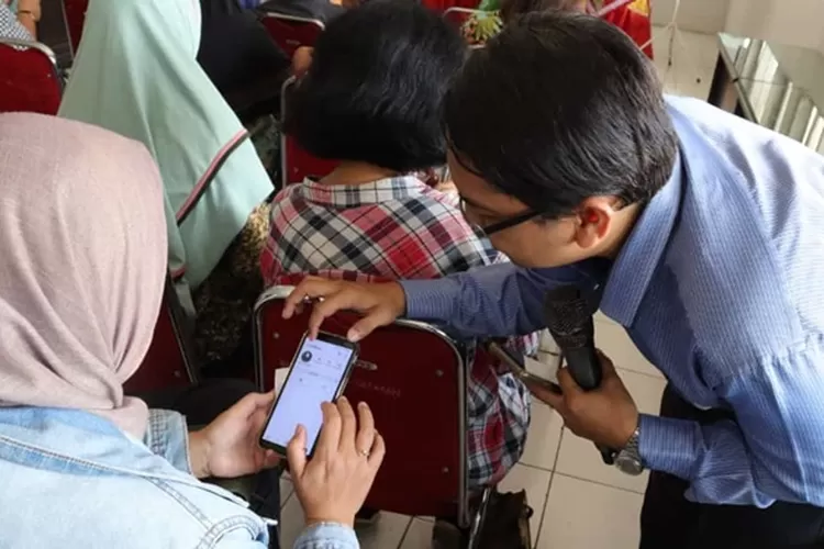 Dosen USM Berikan Materi Optimalisasi Sosial Media Instagram