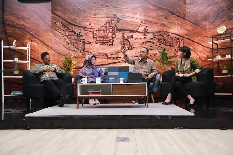 Dialog Forum Merdeka Barat 9 (FMB9) mengangkat tema &lsquo;Infrastruktur Digital Menuju 100 Smart City&rsquo;, Jumat 3 November 2023. (dok FMB)