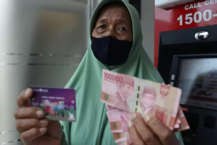 Bukan BLT El Nino, Bansos Rp 600.000 Dirapel 3 Bulan Cair Februari 2024 Bikin KPM Makin Happy (ist)