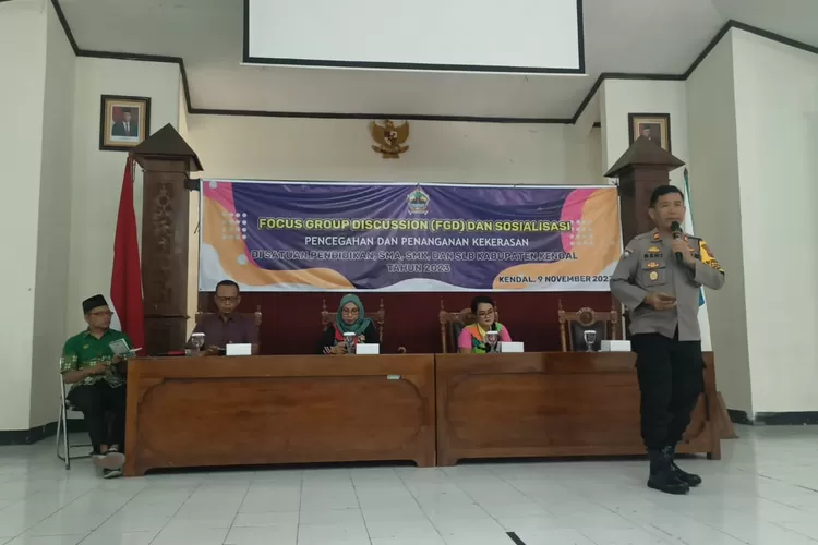 FGD dan sosialisasi pencegahan serta penanganan kekerasan di aula SMK Negeri 4 Kendal Jumat 10 november 2023. (edi prayitno/kontributor Kendal)