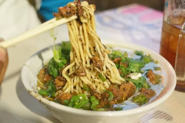 Di Semarang Ada Mie Ayam Lada Hitam (Google tukang njajan)