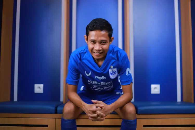 Evan Dimas kini berseragam PSIS Semarang.  (PSIS)