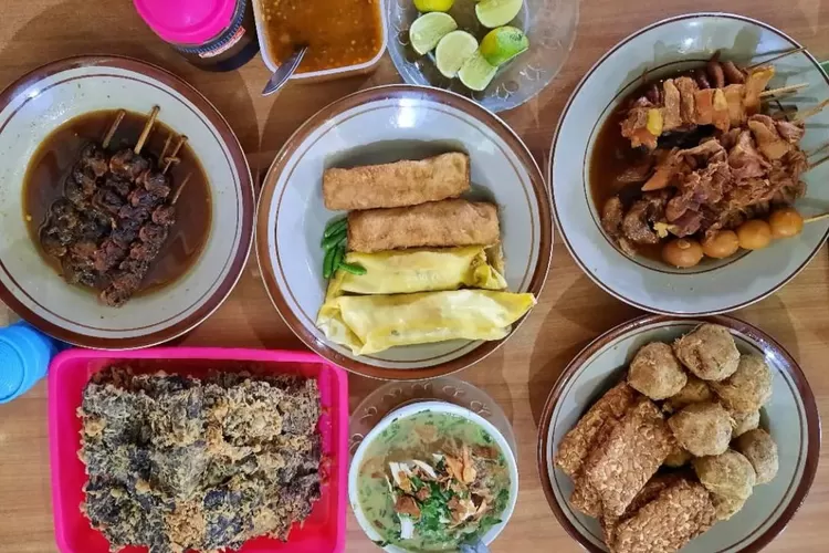 Tempat Makan Soto Legend di Semarang (IG soto khas kudus mbak lin)