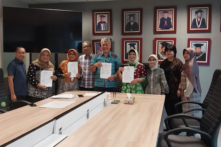  Program Studi Seni Musik dan Prodi Sastra Prancis Fakultas Bahasa dan Seni Universitas Negeri Semarang (FBS Unnes) menjalin kerja sama dengan Fakultas Bahasa dan Seni Universitas Negeri Jakarta (UNJ). (dok Unnes.)