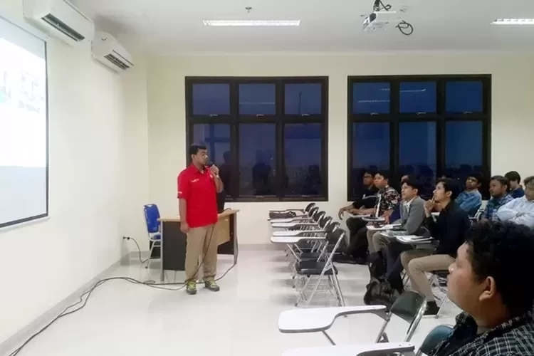 Kuliah Praktisi Mengajar di Kampus USM