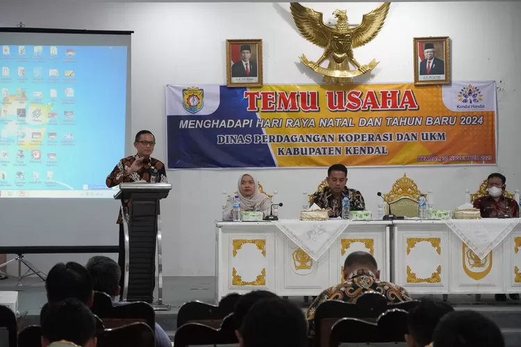 Temu Usaha Menjelang Hari Natal dan Tahun Baru 2024, Kamis 30 november 2023.  ((dokumen))