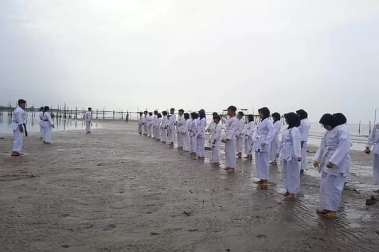 Karate Gabdika Kabupaten Batang ikuti ujian kenaikan Tingkat/ Diskominfo Batang.