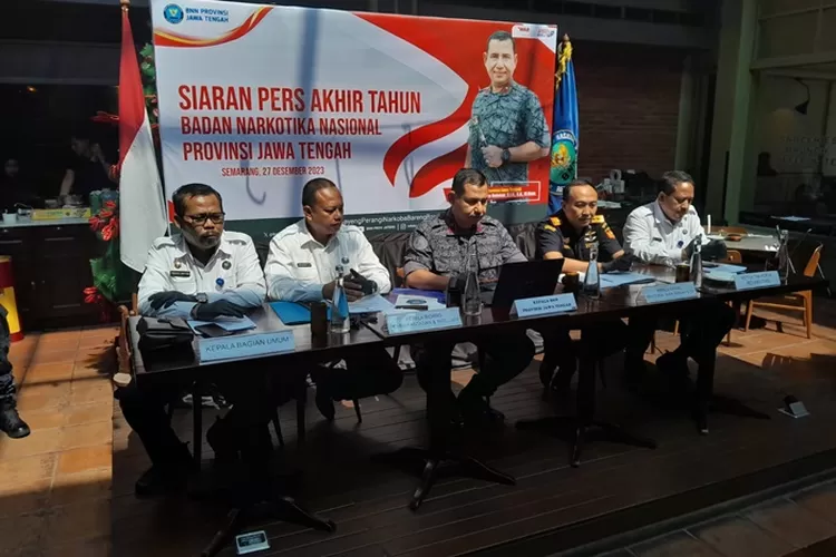 BNN Jateng saat memaparkan hasil kinerja selama setahun.  (Ayosemarang.com/ Audrian Firhannusa)
