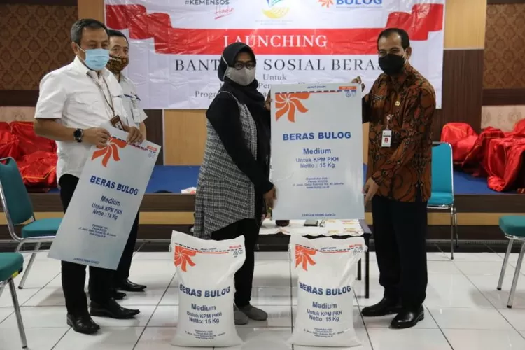 Link Cek Bansos Beras 10 Kg Tahun 2024 Jumlah Penerima Bertambah Nama Kamu Ada?