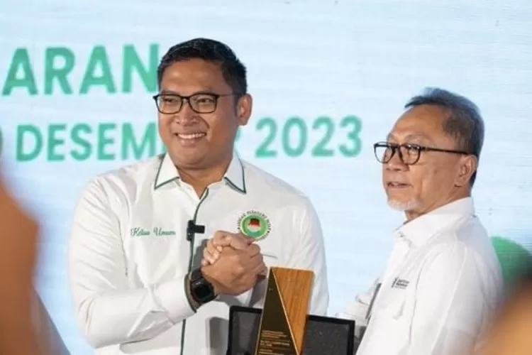 Menteri Perdagangan Zulkifli Hasaan saat acara Rakernas APPSI di Semarang dimana waktu itu dia dinilai melanggar kampanye.  ((Istimewa))