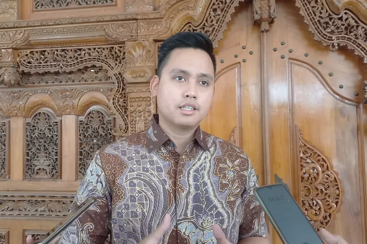 Bupati Kendal Dico M Ganinduto