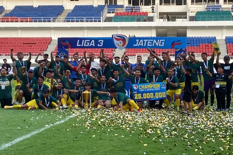 Foto bersama Persip Pekalongan usai memenangi jauar Liga 3 Jawa Tengah. ( Foto: dok)