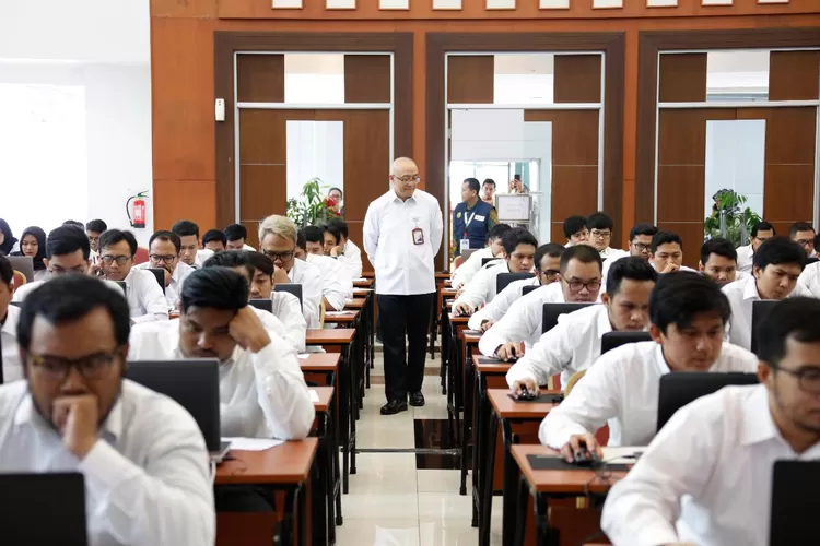 Daftar 10 Formasi CPNS 2024 Kemendikbud Untuk Lulusan Sarjana