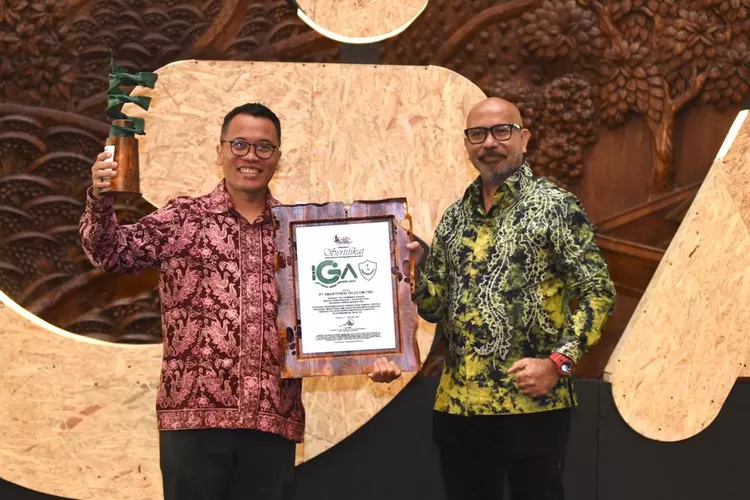 Smartfren meraih penghargaan Indonesia Green Awards 2024  (dok Smartfren.)