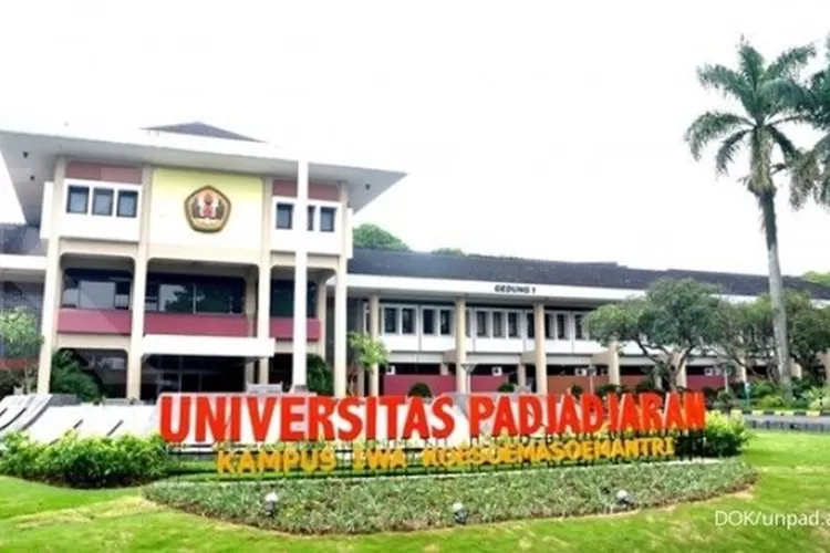 Daftar Lengkap Biaya Kuliah UKT Unpad Jalur SNBP 2024 Semua Jurusan ...