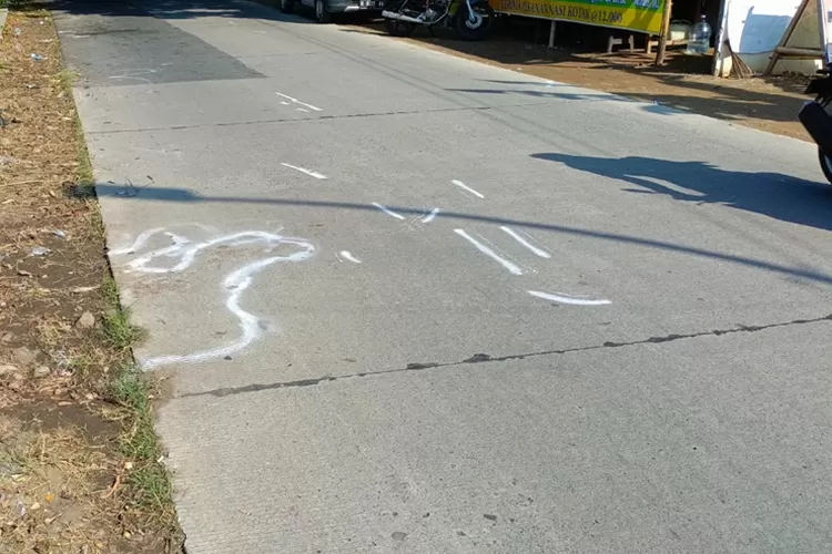 Bekas lokasi terjadinya kecelakaan karena balap liar di Bangetayu Semarang. Kini korban bertambah menjadi 4 orang.  (Istimewa)