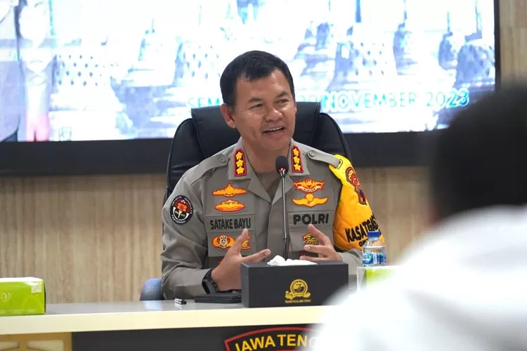 Kabidhumas Polda Jateng Kombas Satake Bayu meminta masyarkat waspada konten hoaks. (Humas Polda)
