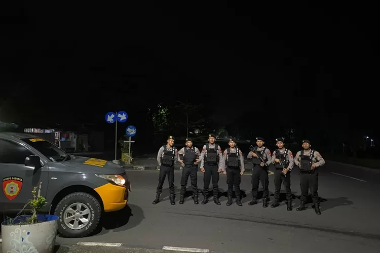 Patroli Samapta Polres Kendal ke sejumlah obyek vital usai Pemilu 2024, Minggu 18 februari 2024 malam.  (edi prayitno/kontributor Kendal)