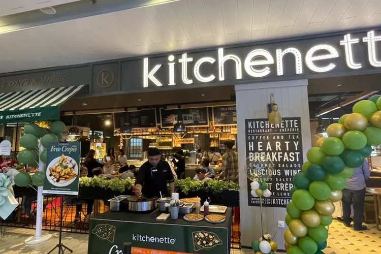 Restoran baru Kitchenette di DP Mall Jl Pemuda Semarang. (arri widiarto.)