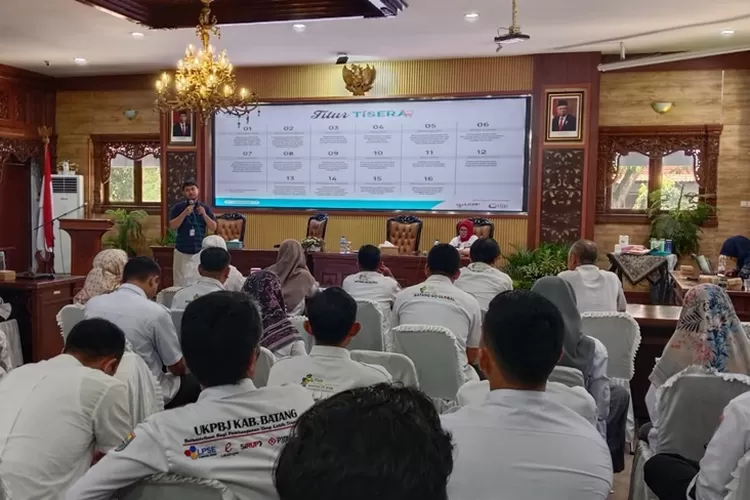 Bimbingan Teknis Penggunaan e Blangkon Jateng Bagi UMKM, PPK, Pejabat Pengadaan dan Bendahara di Aula Kantor Bupati Batang, Rabu 6 Maret 2024.