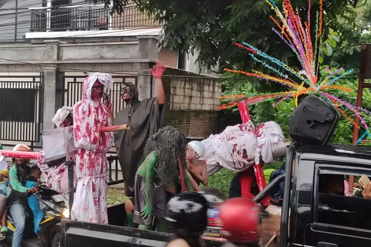 Kirab budaya menyambut datangnya Ramadhan di Dukuh Gendong dan Juwono, Kelurahan Mangunharjo, Kecamatan Tembalang,Kota Semarang,  Minggu 10 Maret 2024. (dok)